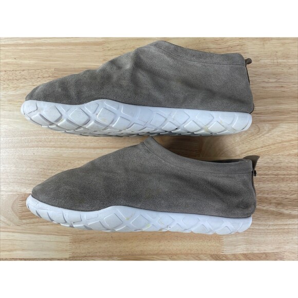 Nike Air Moc Suede Taupe Tan Gray White Sole Sneaker Slip On Moccasin Men US 11 main image 8